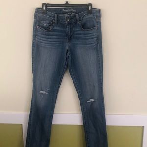 Sue 12 stretch distressed American Eagan jeans